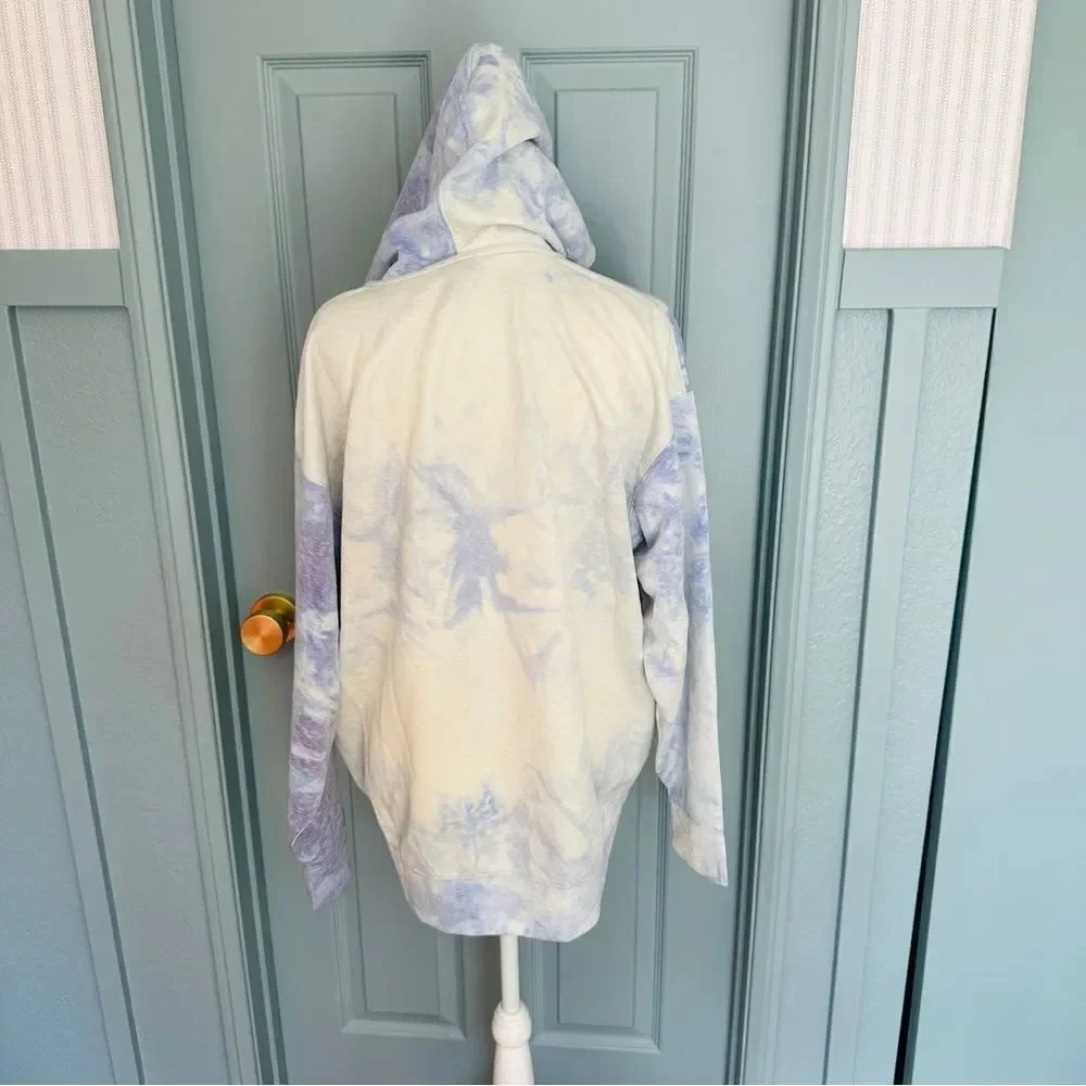 Nike Women’s Icon Clash Dri Fit Blue Tie Dye Hoodie - Picture 8 of 11